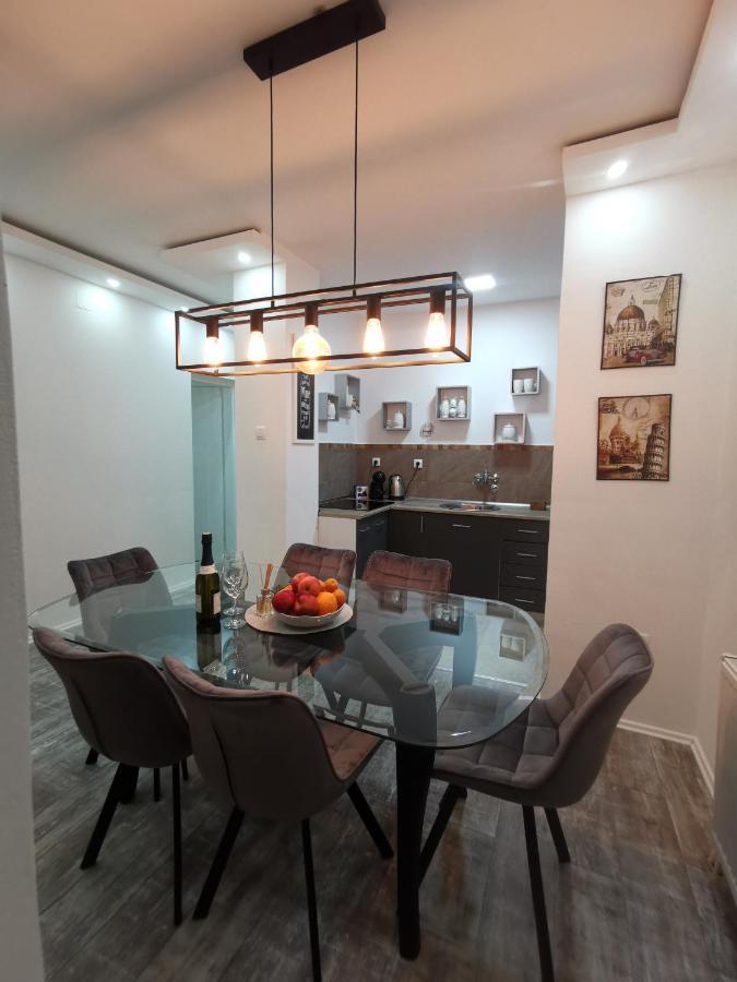 Ferienwohnung White House Ns Novi Sad Exterior foto