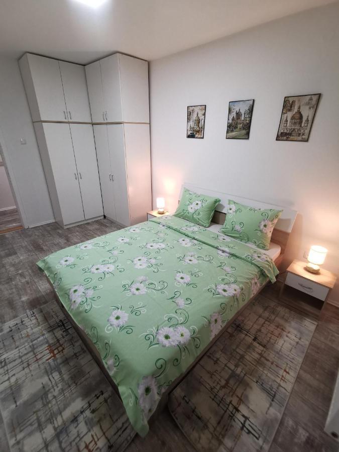 Ferienwohnung White House Ns Novi Sad Exterior foto