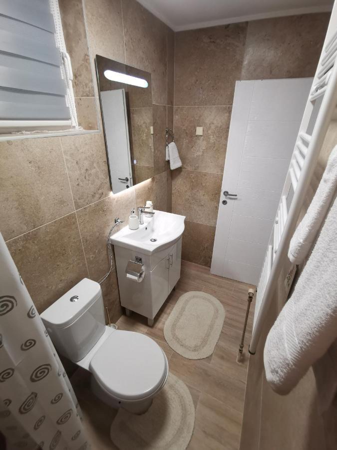 Ferienwohnung White House Ns Novi Sad Exterior foto